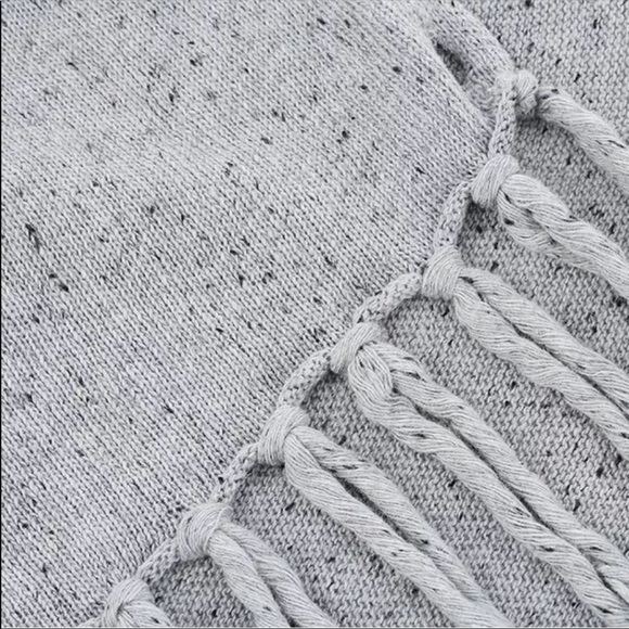 RESTOCKED! Grey Poncho Cardigan w/ Fringe Tassel - Picture 5 of 6